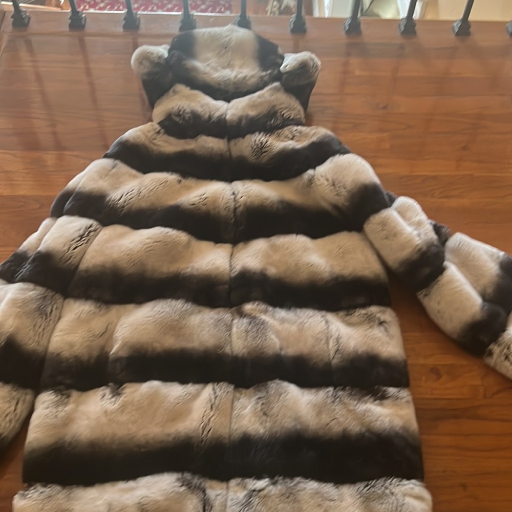 Rex-Chinchilla Jacket - Picture 4 of 6